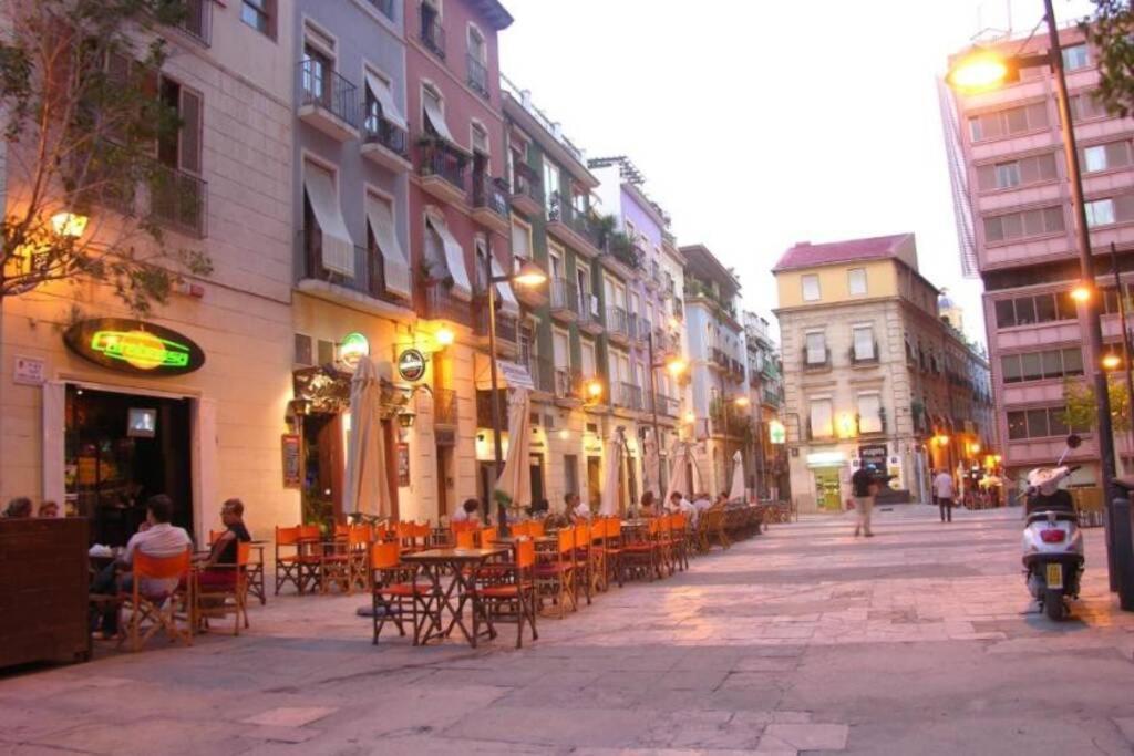 Tus Vacaciones En El Corazon De Alicante! Екстериор снимка